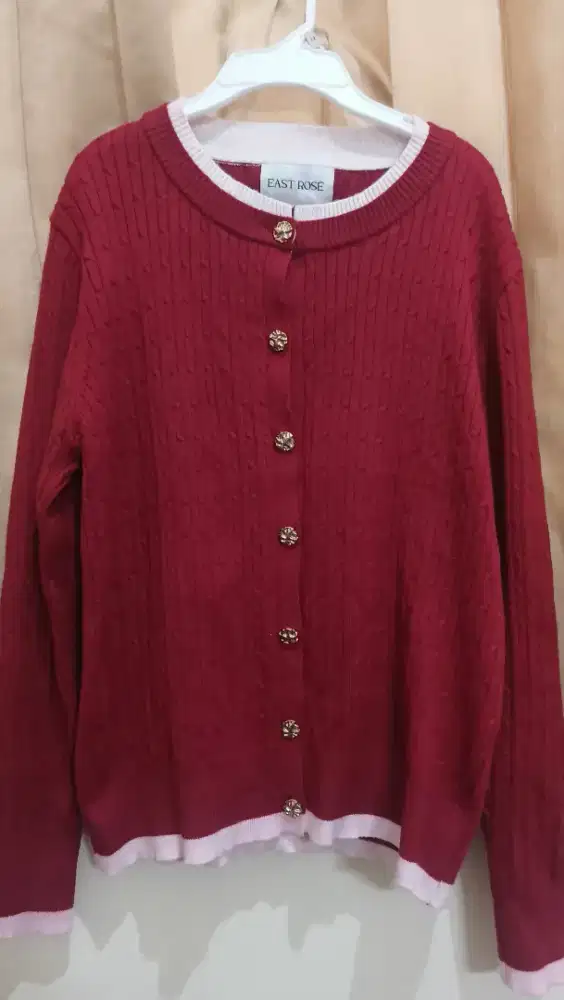 Preloved Sweater