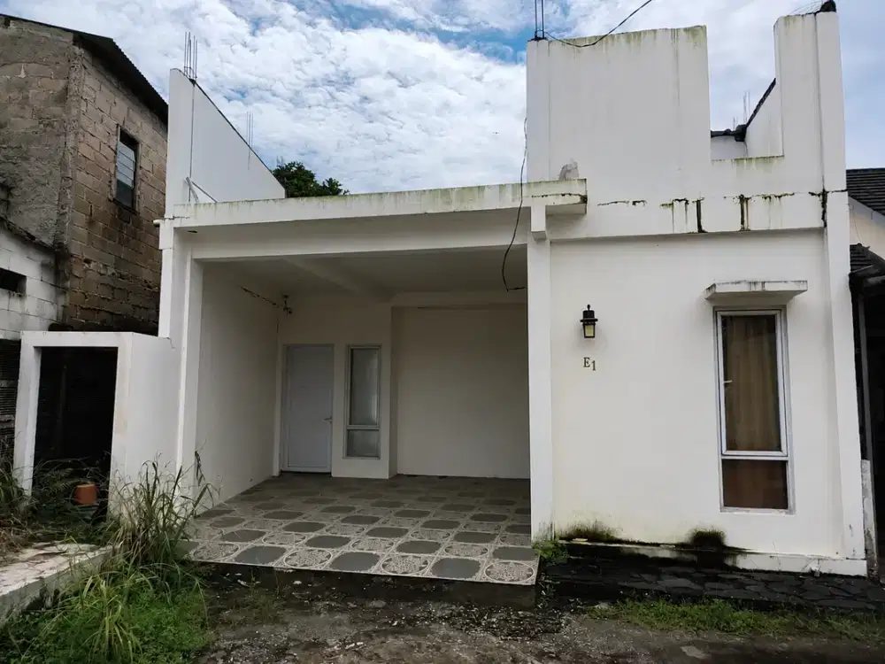 Dijual Rumah dibawah Harga Pasar Area Komersil The-Park Sawangan Depok