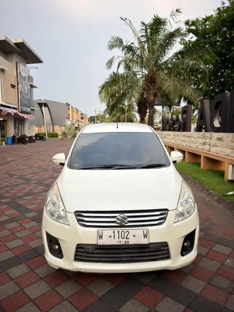 SUZUKI ERTIGA GL 2013 MATIC