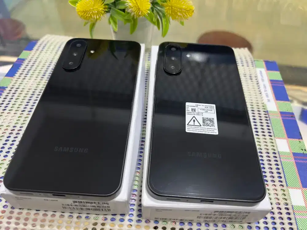 SAMSUNG GLXY A17 RAM 8/128GB like new    barang pilihan seperti baru