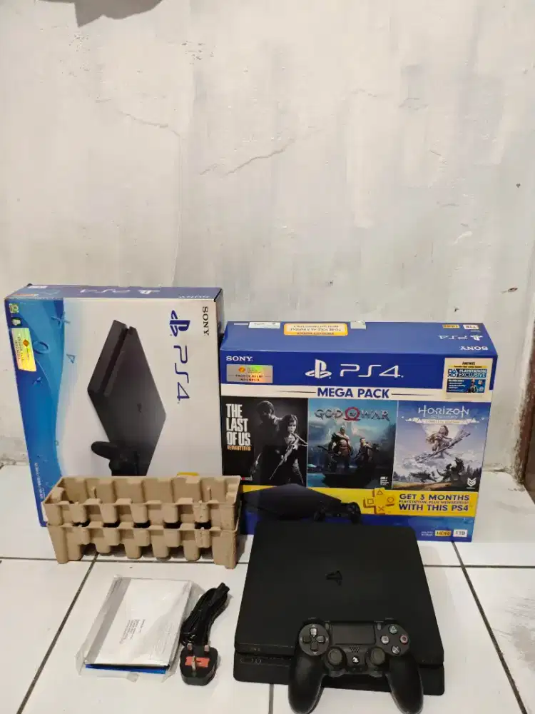 PS 4 SLIM 1 TB MEGA PACK