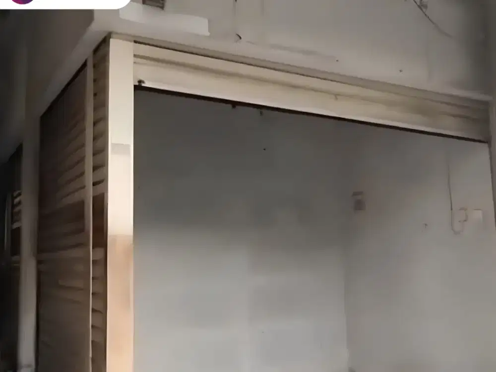 Di sewakan Kios di Green Pramuka lantai 1 Rawasari Jakarta Timur.
