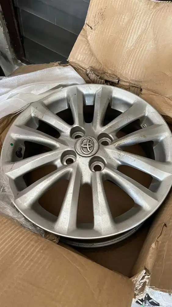 Velg Toyota ETIOS VALCO original Copotan dari Baru!