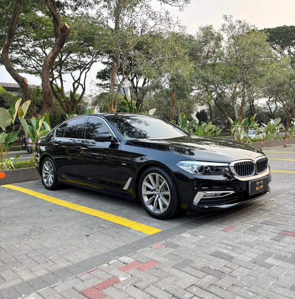[ LOW ODO ] BMW 520i Luxury G30 2019