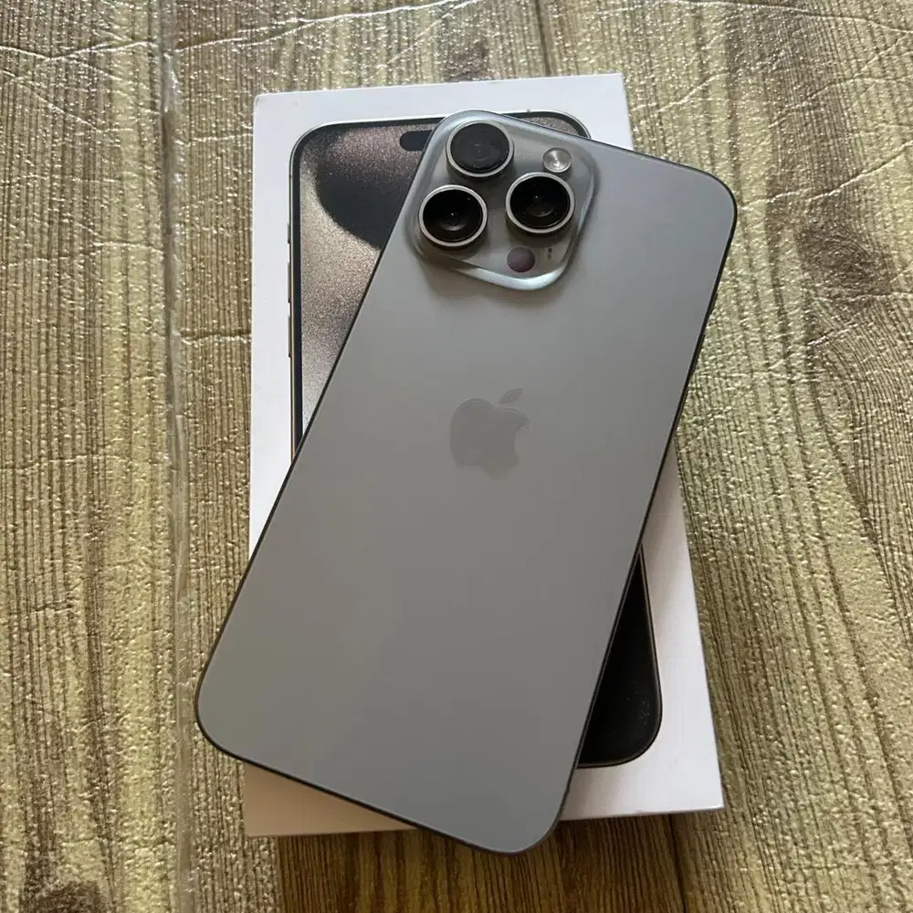 iphone 15 pro max 256gb Ex ibox Fullset bisa COD dan TT