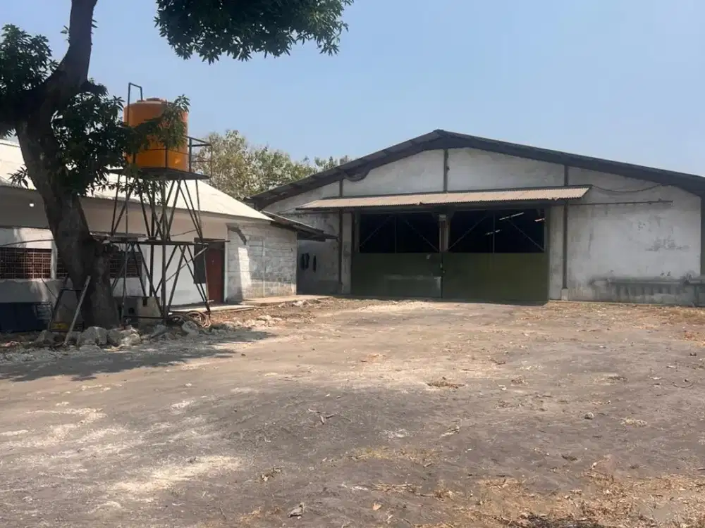 Gudang di Mayjend Sungkono Gresik