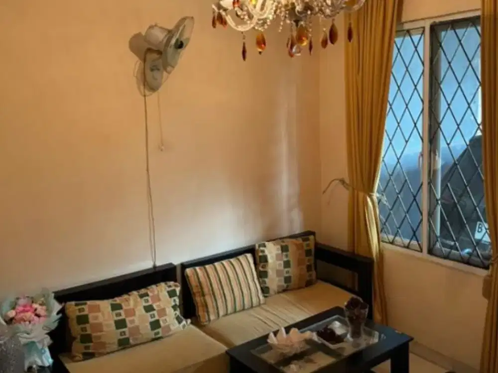 Dijual Rumah Metland, Uk. 160m², 2 Lantai, 3 KT, 3 KM, Full Furnished, SHM, Hadap Utara, Harga : Rp 2.8 M Nego