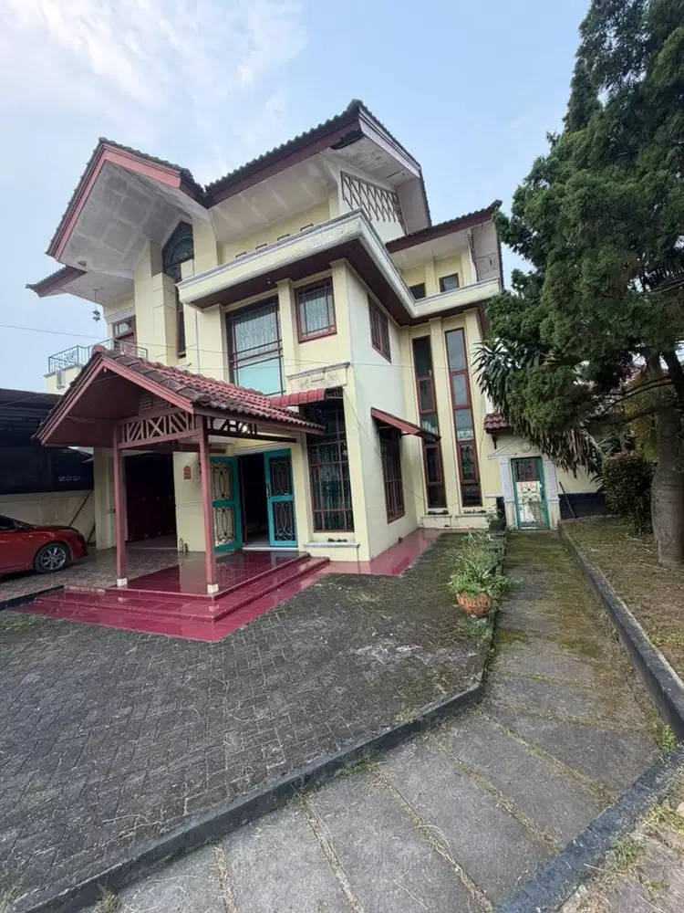 Dijual Rumah (TP), harga nego untuk biaya renovasi.