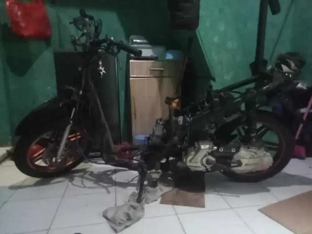 Suzuki Spin NR Tahun 2009