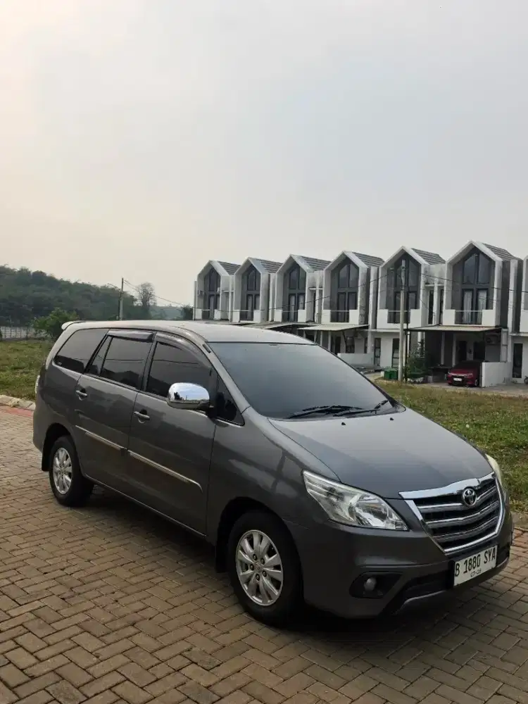 Innova Diesel 2013 Matic Grey