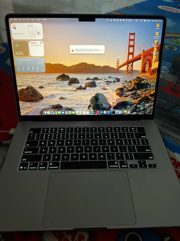 Macbook Air M4 16/256 15inch Ibox Fullset Mulus Garansi Panjang