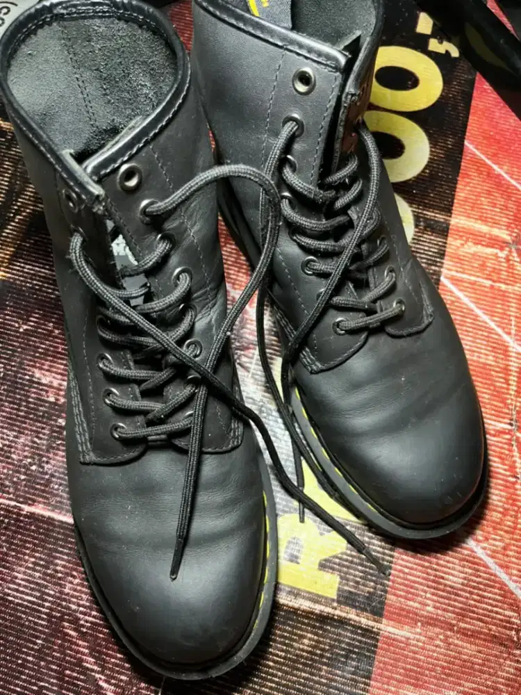Docmarten ori black 1460 size 42