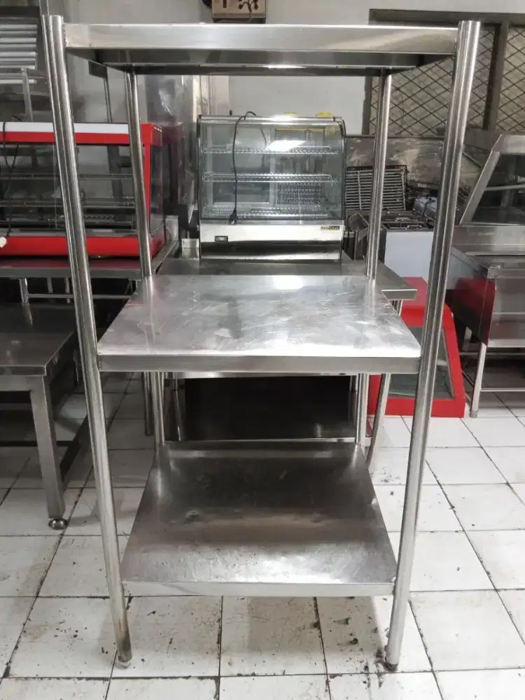 RAK 3 SUSUN

 78x74x160

Harga : 2,2Jt