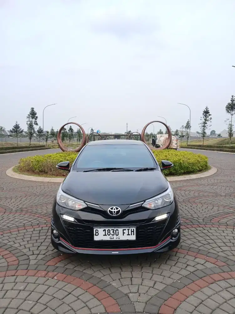 [Tdp12jt] TOYOTA YARIS S TRD 7Airbags AT 2018 / 2019 HITAM - LOW KM