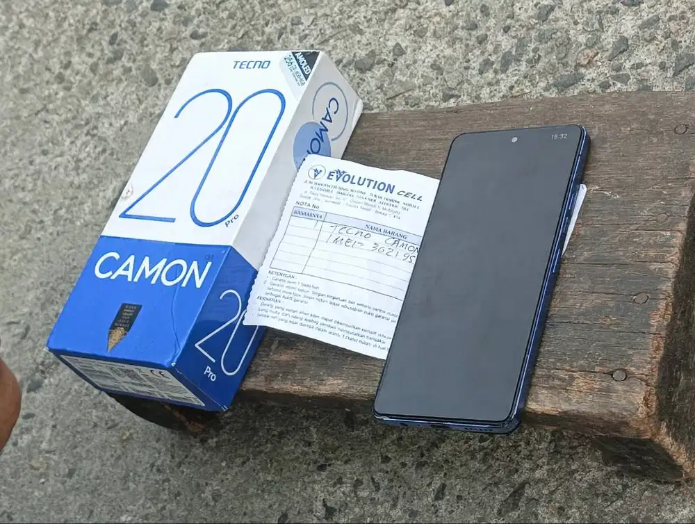 DIJUAL - TECNO CAMON 20 Pro 8+5/256GB - Fullset + Nota - Padang*