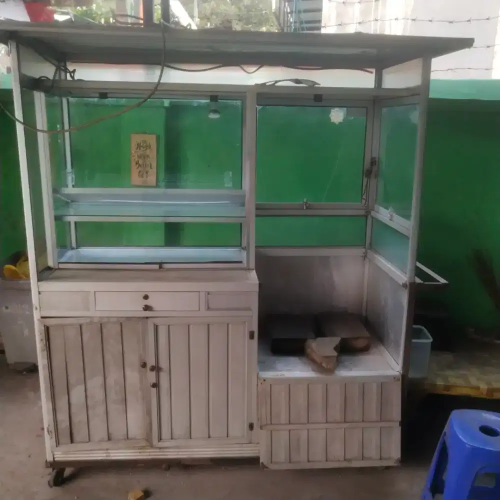 Gerobak ayam geprek