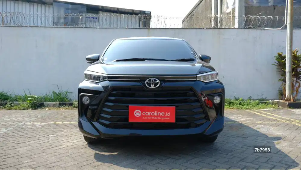 TOYOTA AVANZA G 1.5 AT 2022 HITAM