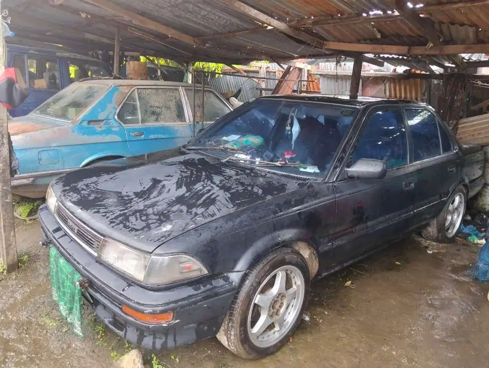 Toyota Twincam 1988 Bensin