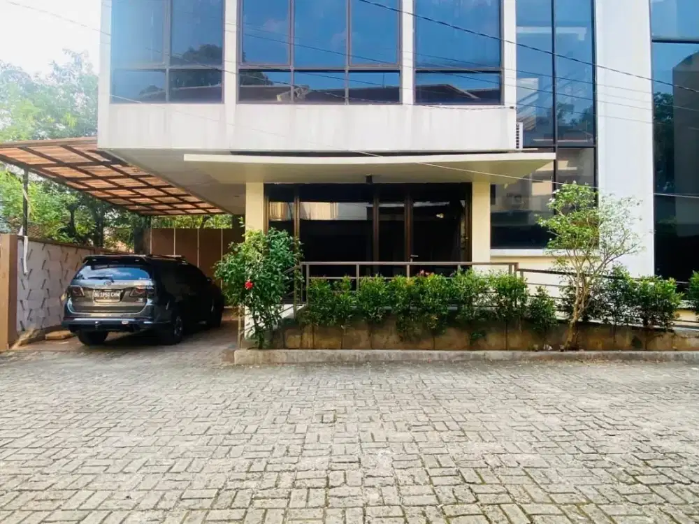 Disewakan Rumah Furnish 2 Lantai Lokasi Di Cilandak Dekat Como Park