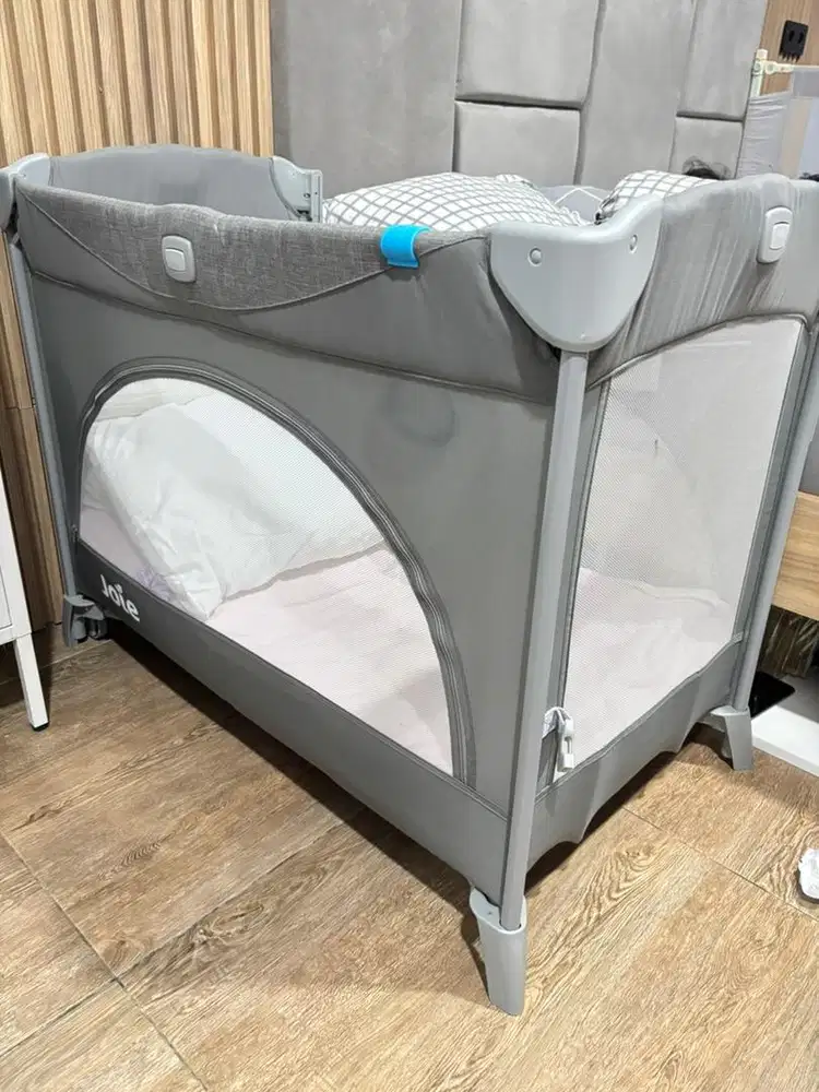 Baby Crib merk Joie