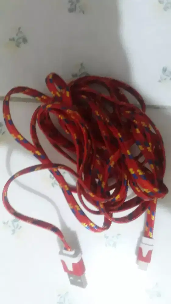 Jual Kabel Data For IPhone4