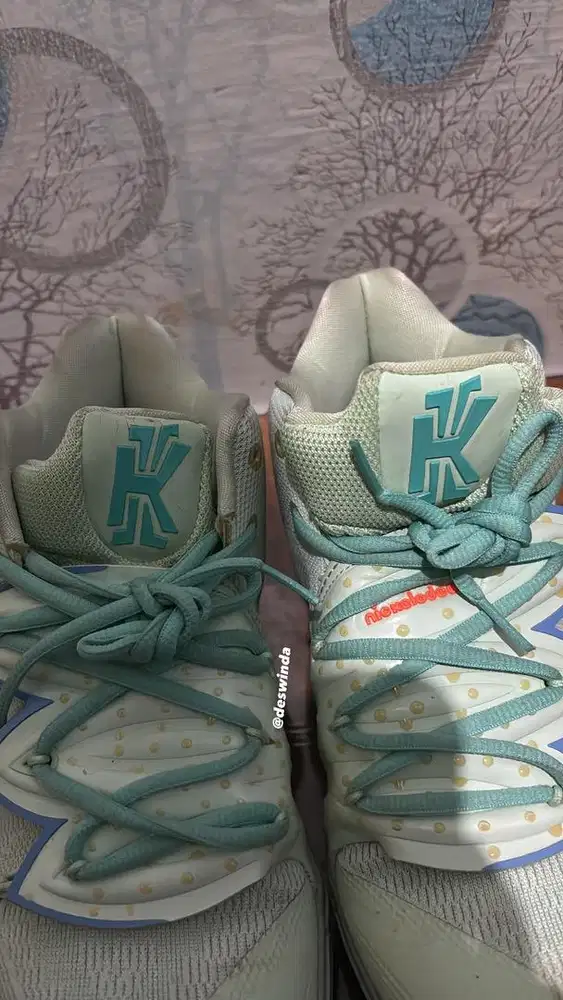 dijual sepatu basket Nike kyrie 5 squidward