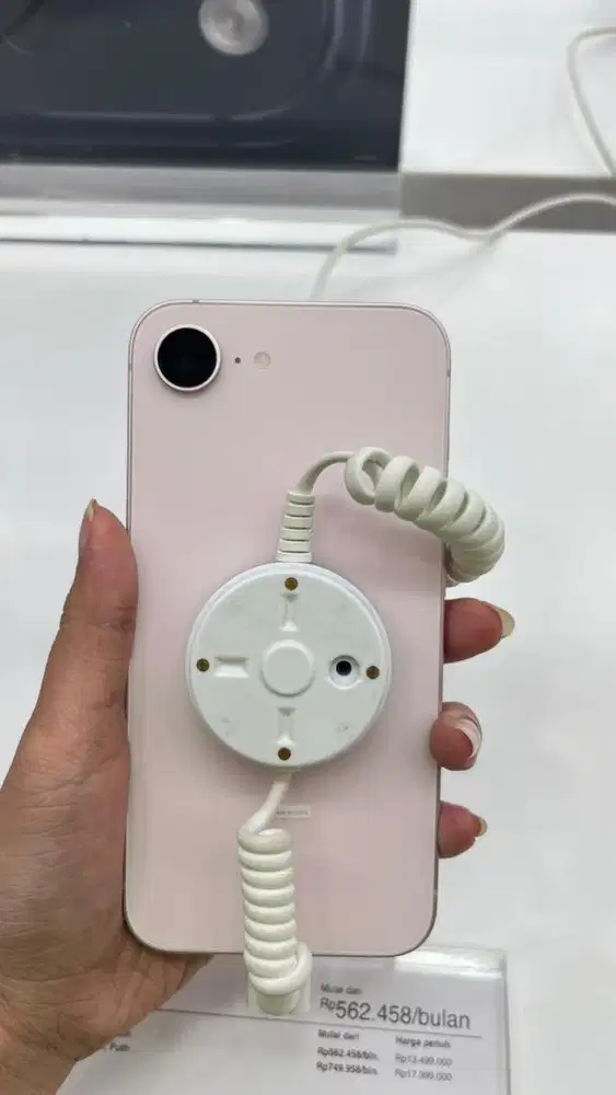 Iphone 17 e 256GB