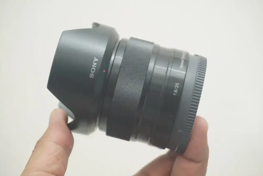SONY 35mm F1.8 OSS E-Mount LENSA FIX SEL 35 mm F/1.8 Mirrorless