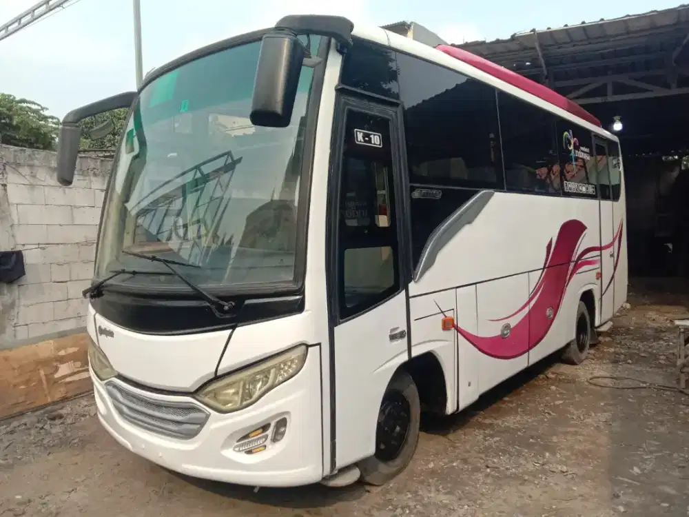 Bus Medium Hino MDBL 2016 AdiPutro