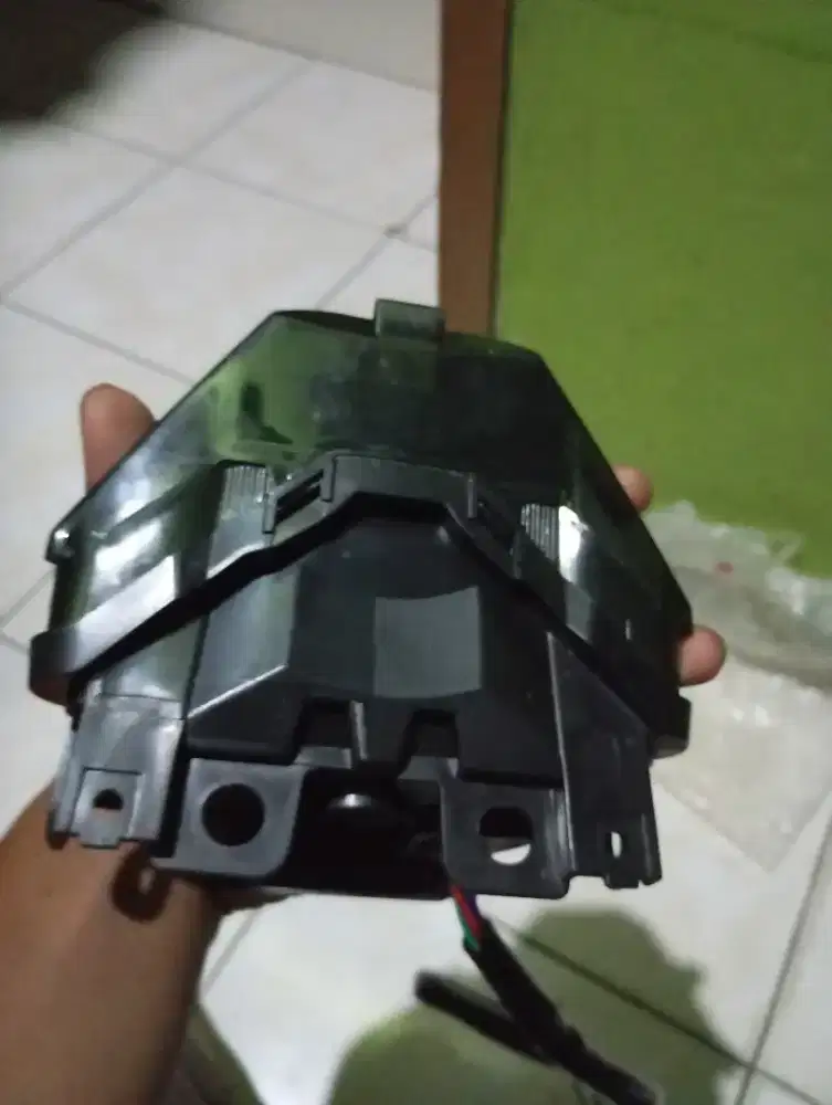 Lampu belakang MX king