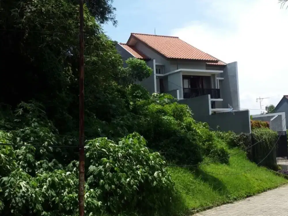 Dijual Tanah Up Slope Siap Bangun View Bagus di Dago Bandung