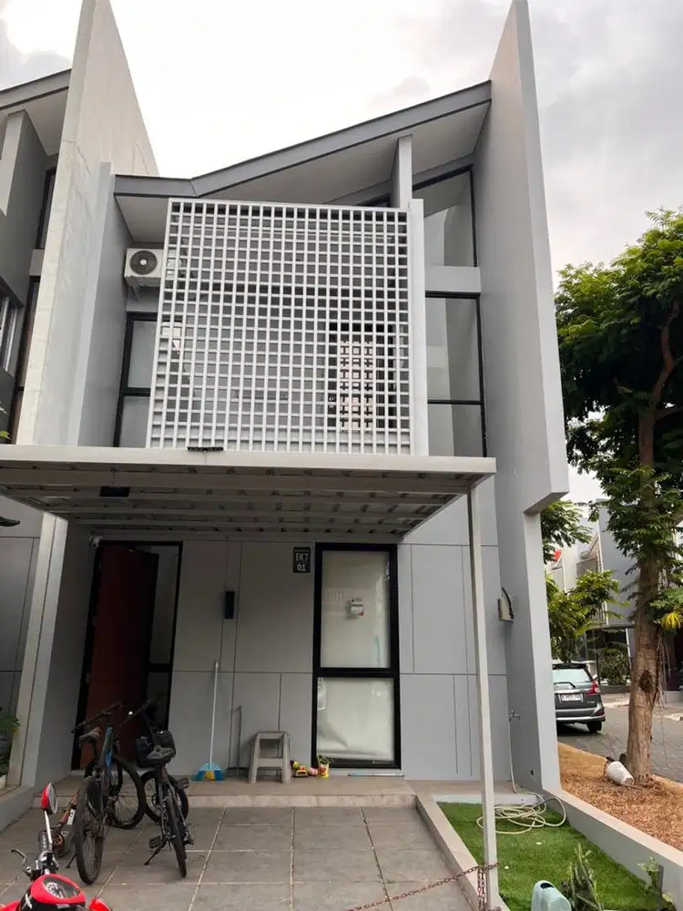 Rumah Hook Grand Wisata (SINARMAS) Cluster O2