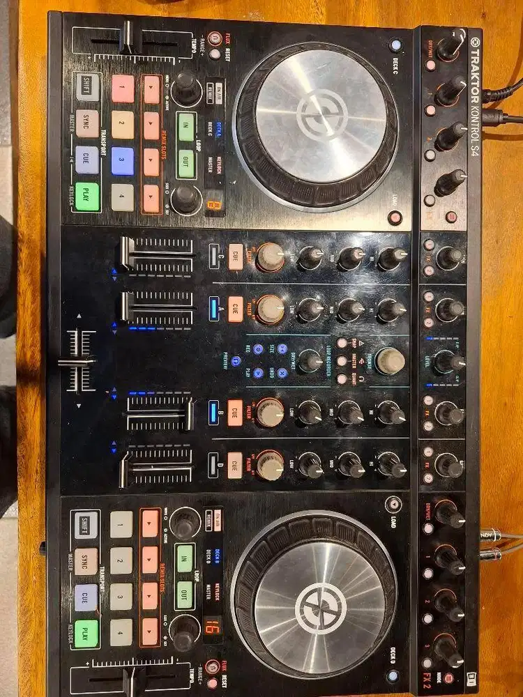 alat dj traktor s4 mk2