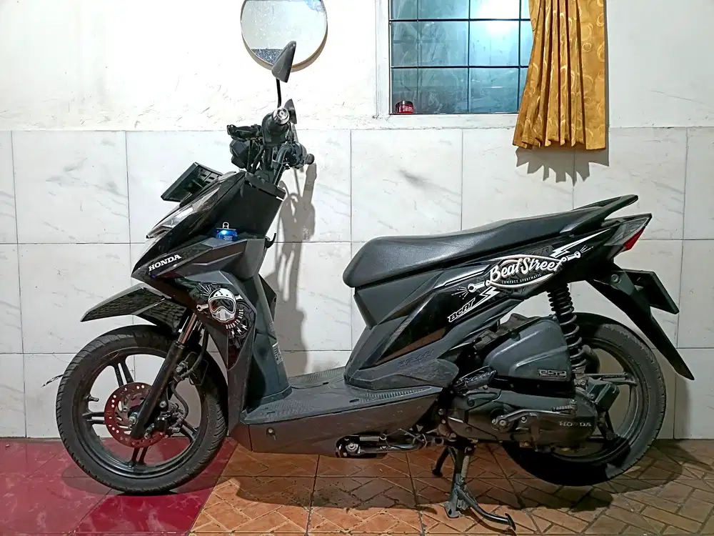 Beat street tahun 2018 full original/tt boleh gan cash lebih bagus