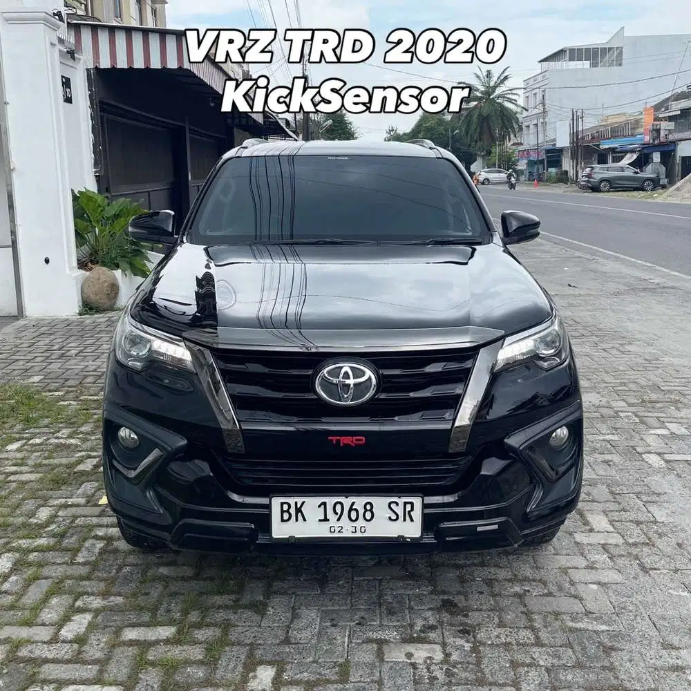 Toyota Fortuner VRZ TRD 2020 Kick sensor