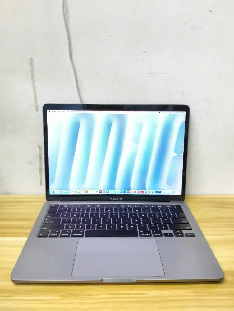 MacBook Pro 2020 Intel Core i5 Ram 16GB SSD 256GB CC 227 Normal
