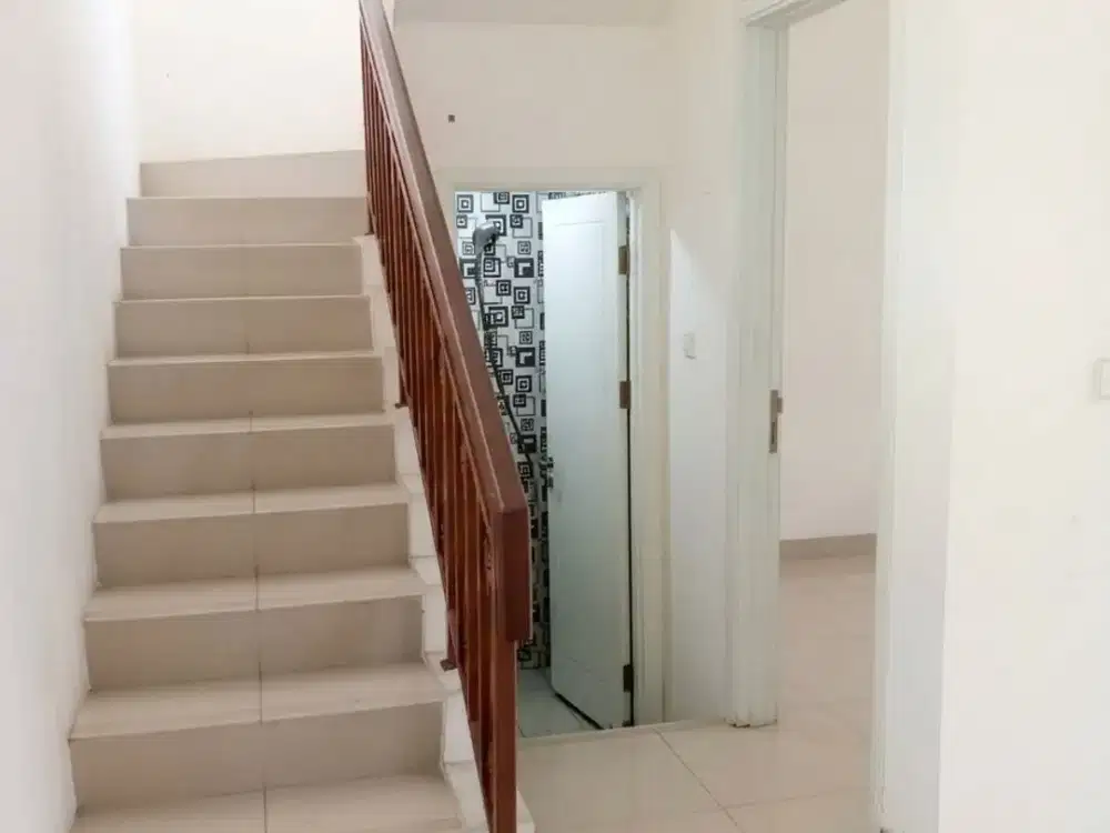 Rumah Siap Huni di Cluster La Siene Cakung - LT 90 M², 3+1 KT, Dekat Aeon & Ikea