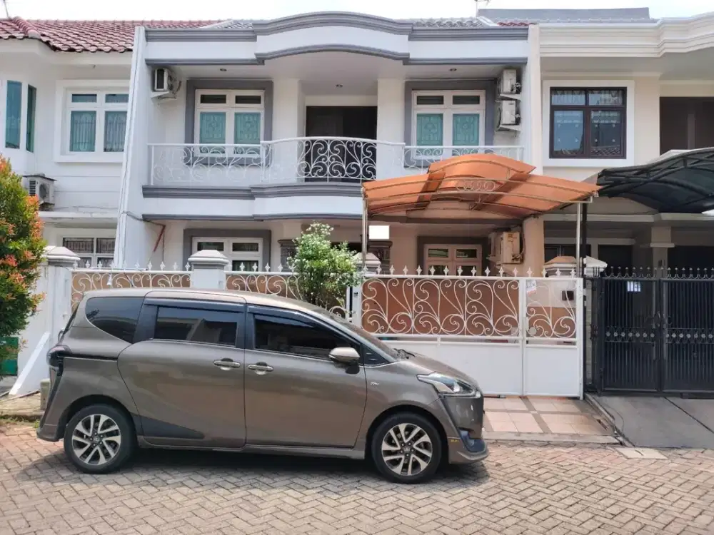 Ss.3934 - Murah !! Dijual Rumah 8x15 Semi Furnish Jalan 3 Mobil di Perum Daan Mogot Baru