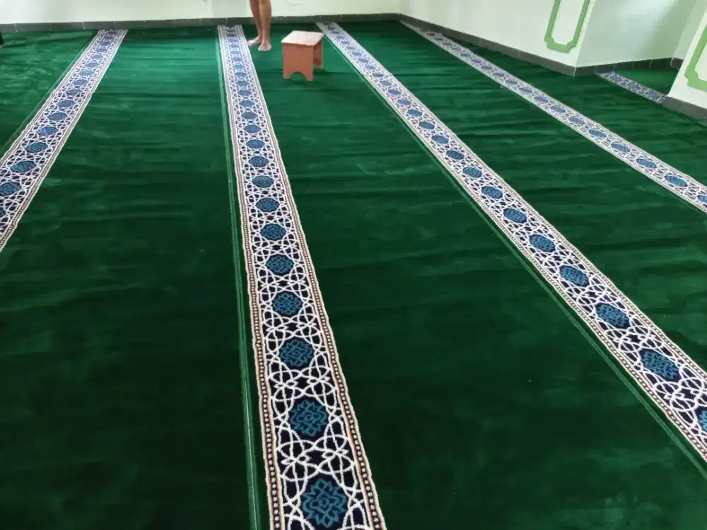 Karpet Masjid tipe Maulana hijau polos