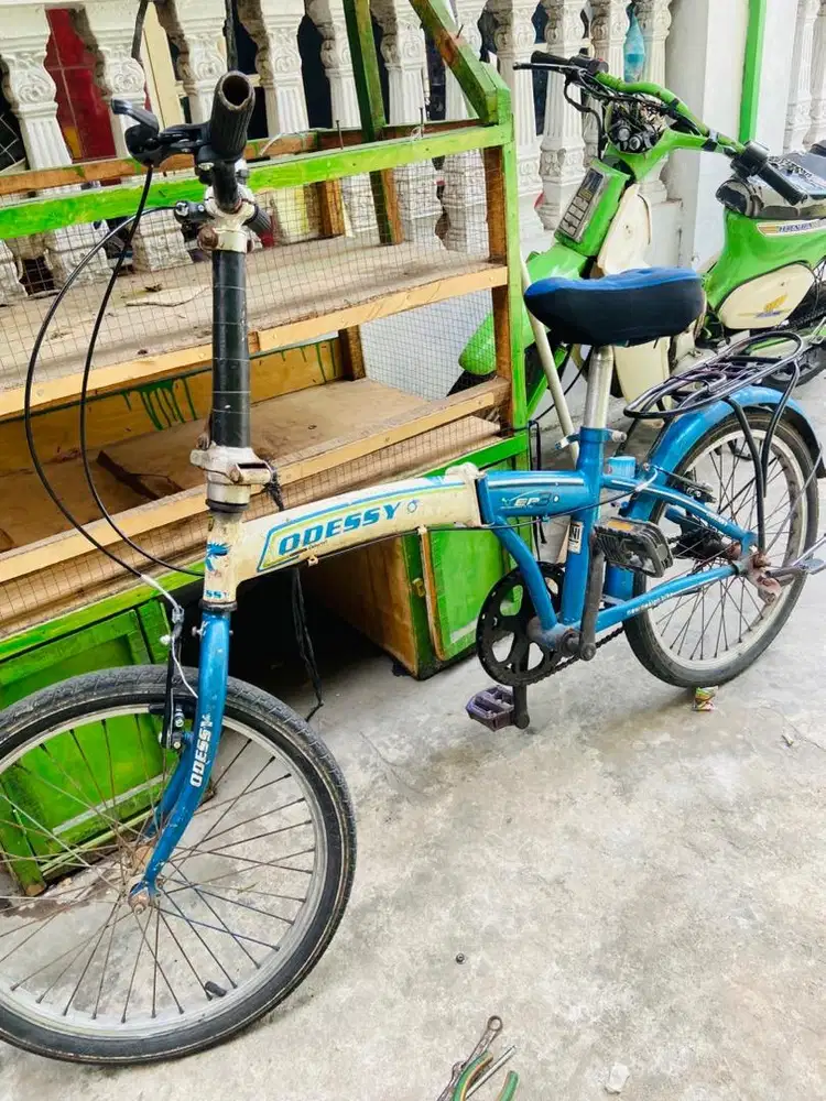Sepeda lipat 20inch