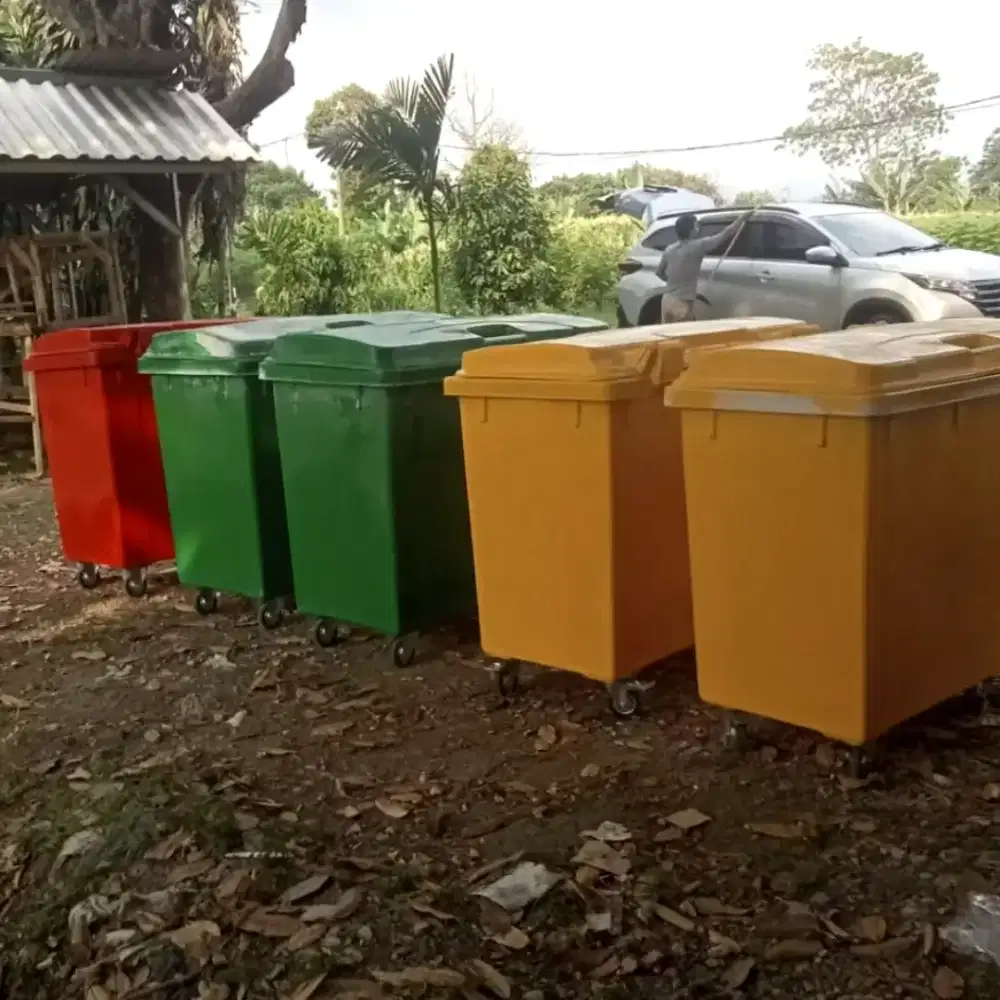 Tong sampah Fiberglass Ukuran 660 liter Murah langsung dari Pabrik