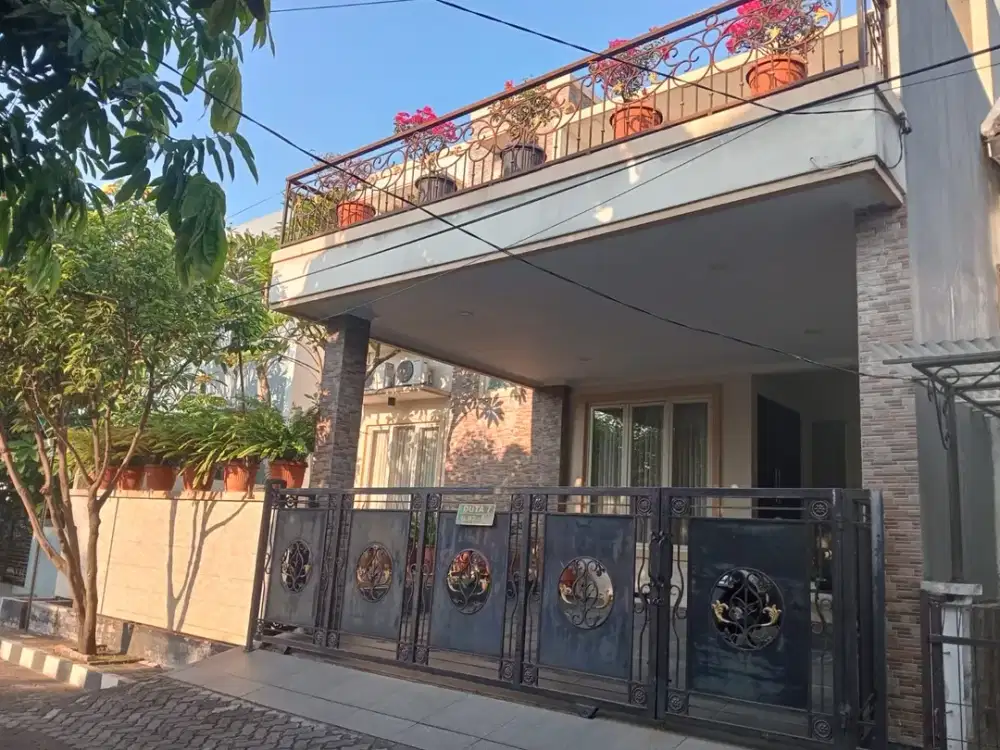 DIJUAL RUMAH 2 LANTAI SIAP HUNI DI KEMANG PRATAMA, BEKASI