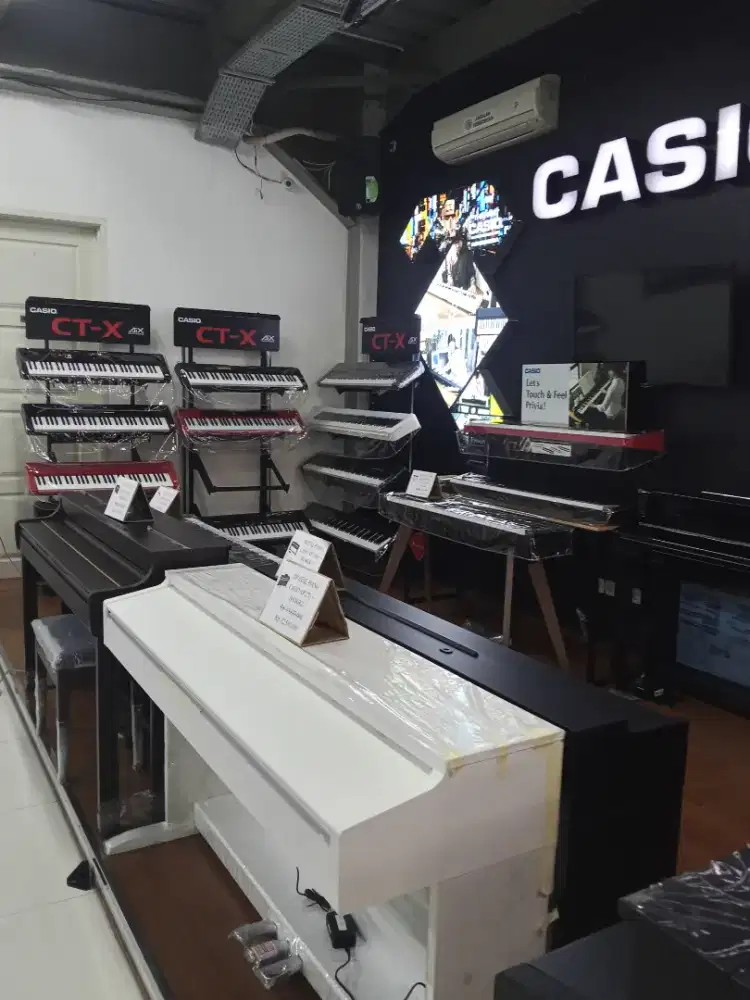 Alat Musik Piano Hawila