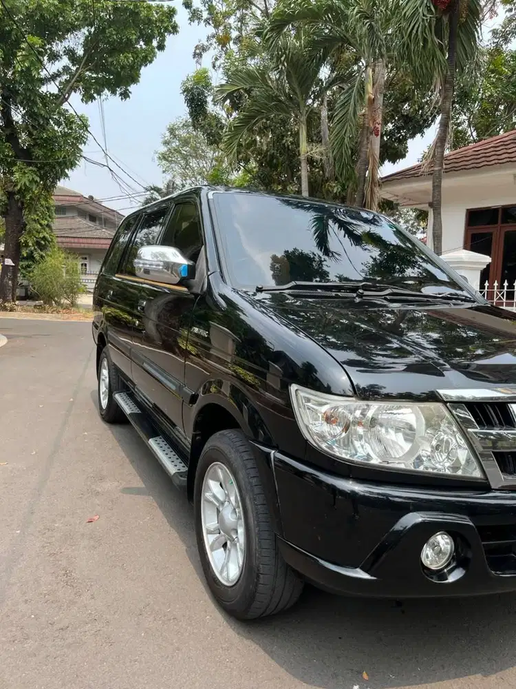 Isuzu Panther LS Diesel Turbo 2.5L 2012 Manual Istimewa