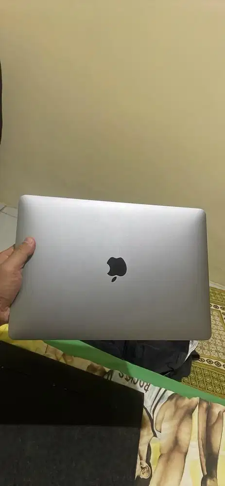M1 Air 8/256 GB Mint Condition