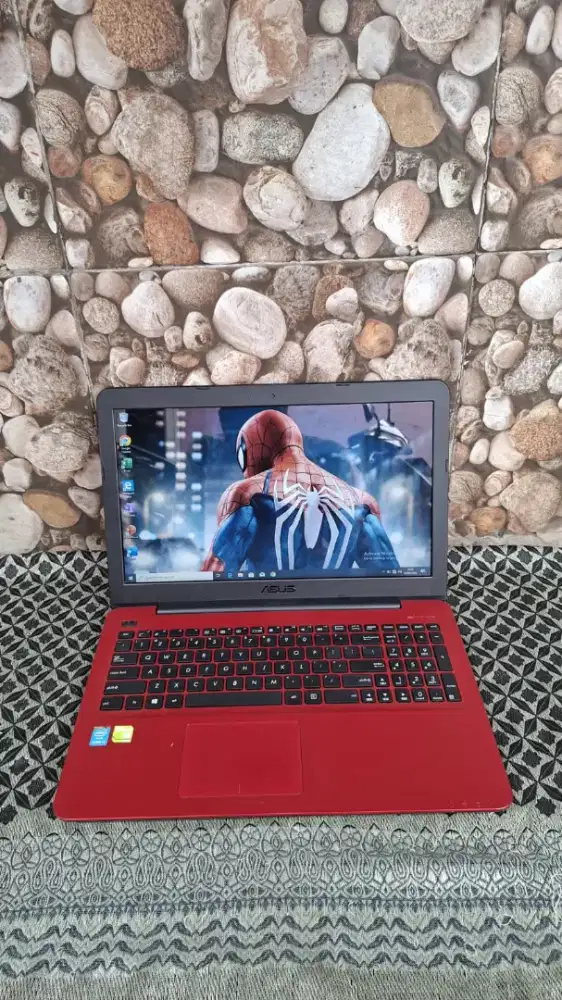 Laptop Asus X555LF
Double Vga Cocok Untuk Game,Editing Ringan,Dll