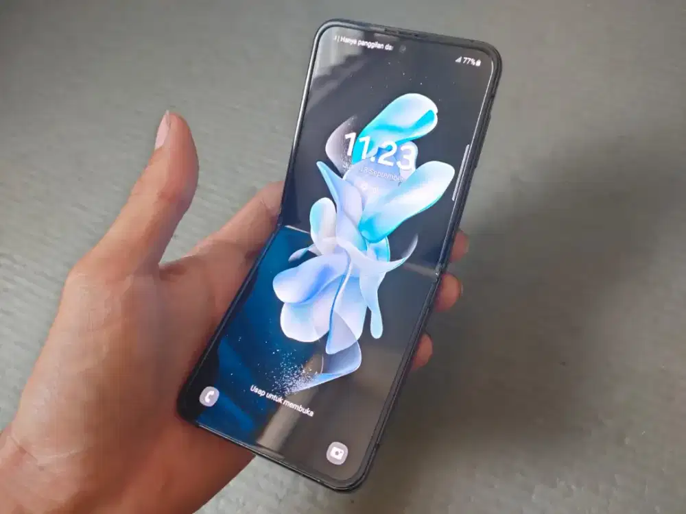 Samsung Flip 8/256 ori resmi mulus