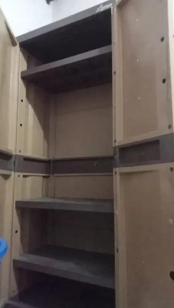 LEMARI PLASTIK PAKAIAN 2 PINTU