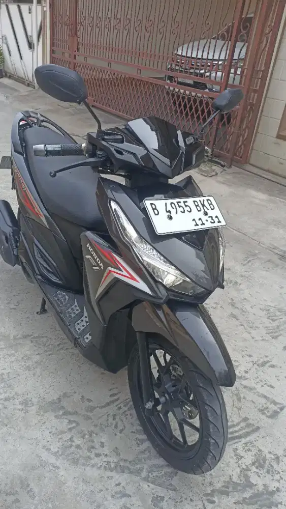 Honda Vario 125 LED tahun 2016 ( pajak baru perpanjang 11-2027 )
