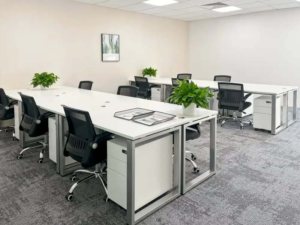 Akses all-inclusive ke ruang kerja, kantor virtual, dan ruang rapat di Regus Kensington Tower